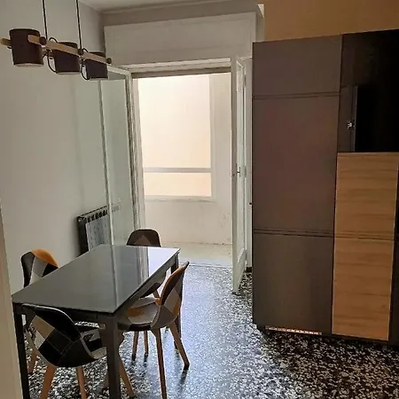 Casa Di Noemi - Seafront With Parking Savona