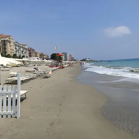 Appartement Casa Di Noemi - Seafront With Parking