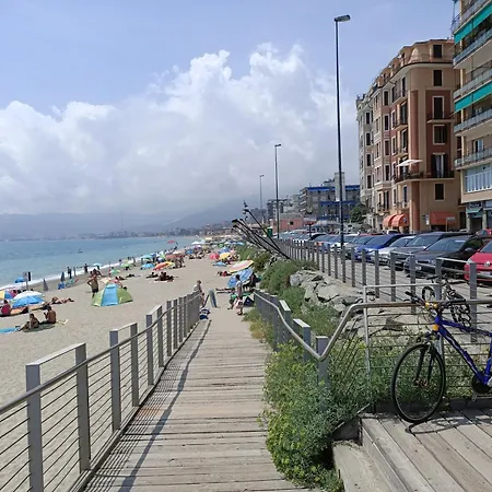 Daire Casa Di Noemi - Seafront With Parking *